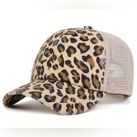 Accessories - New Leopard Print Mesh Baseball Trucker Cap
